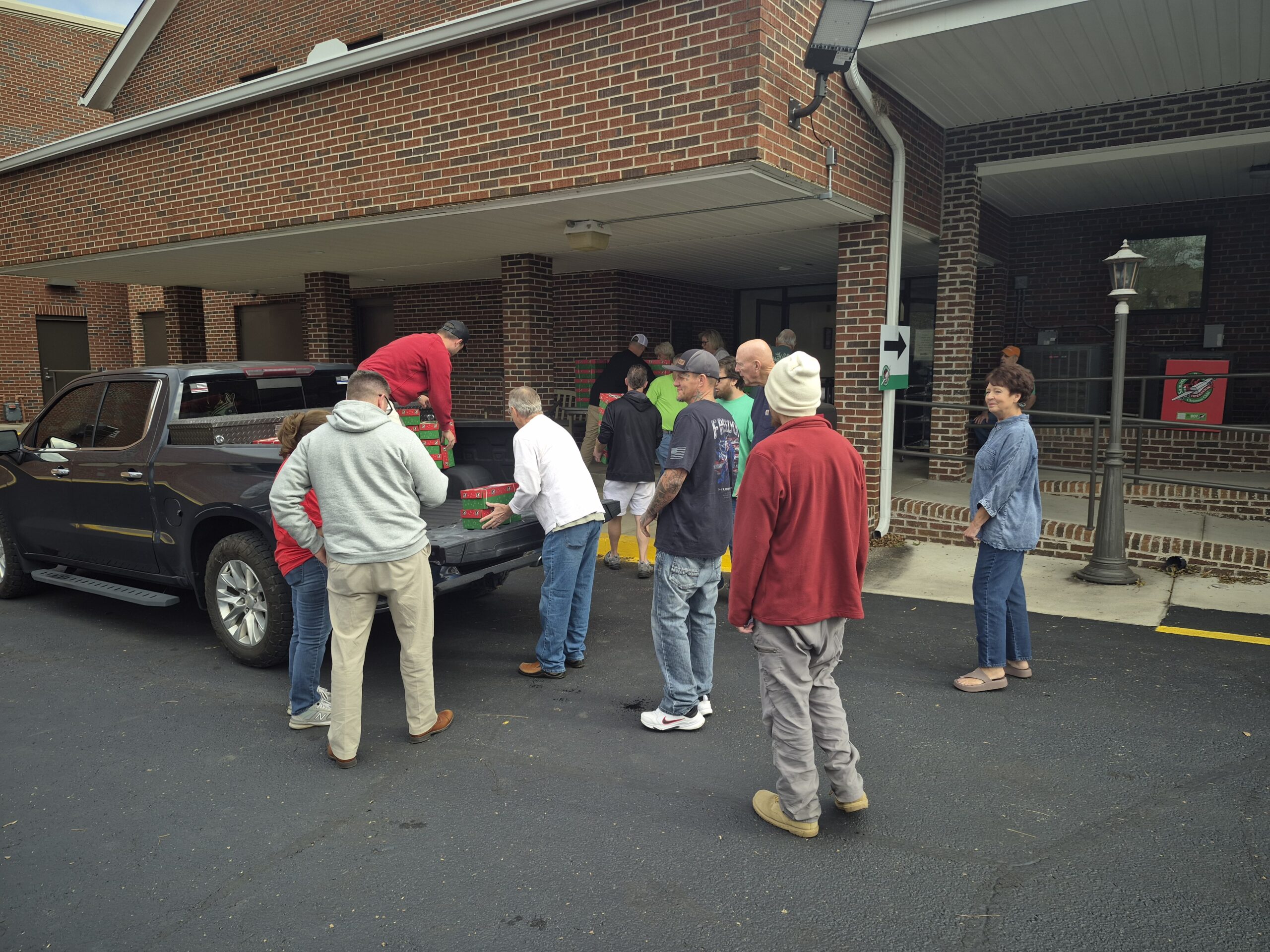 CREAA residents and volunteers serving together